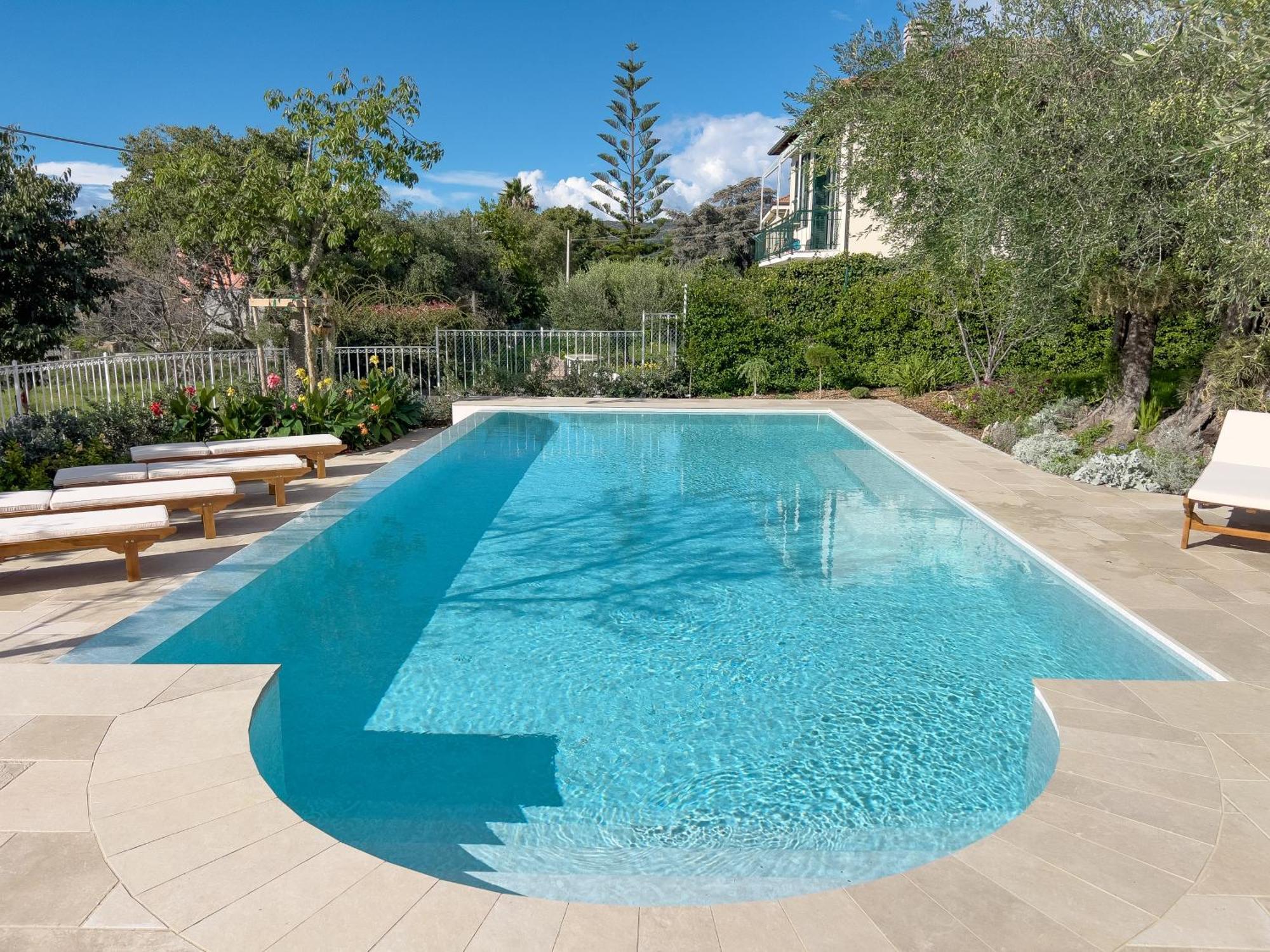 Villa La Rodina Diano Marina Luaran gambar