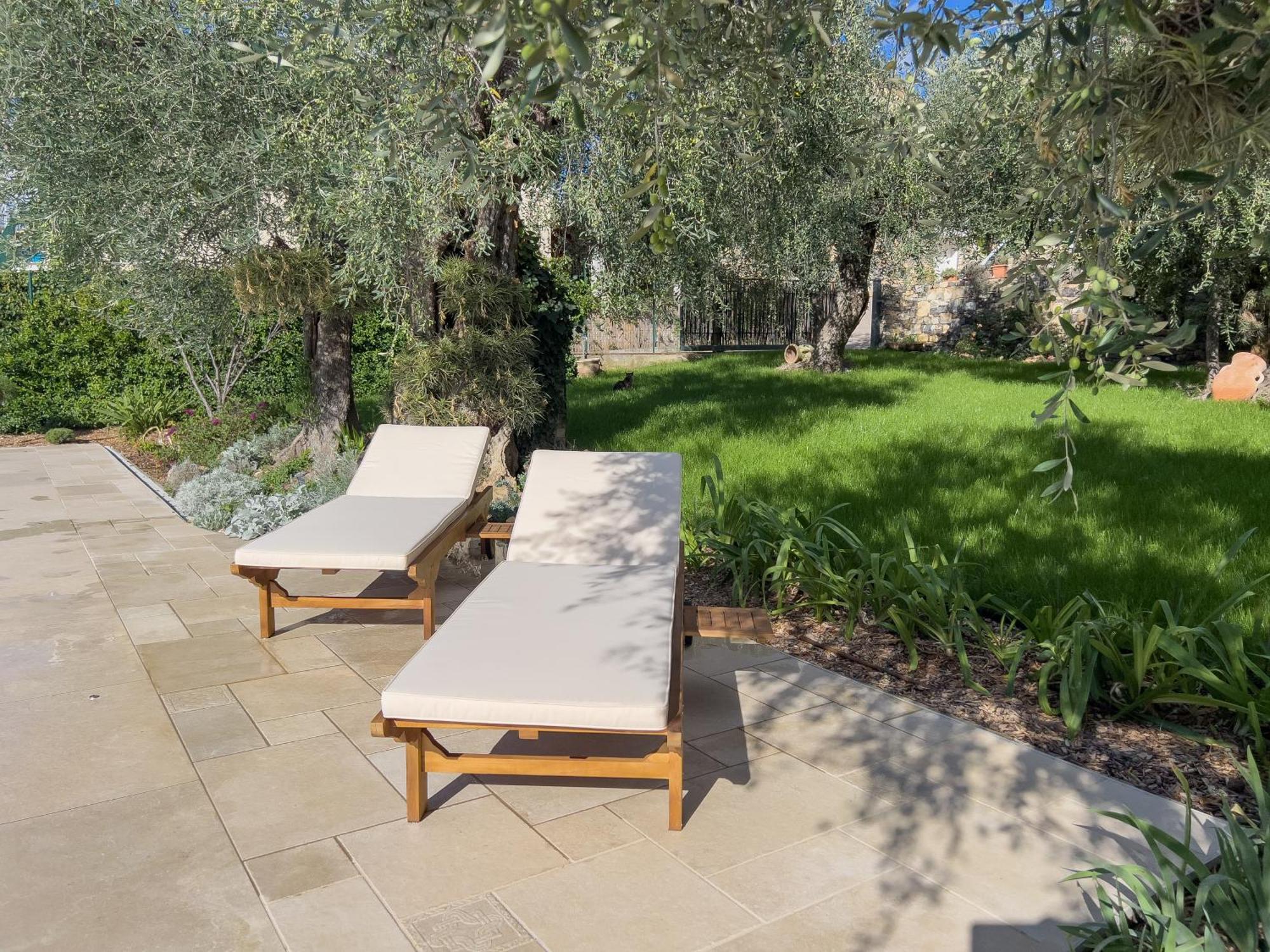 Villa La Rodina Diano Marina Luaran gambar